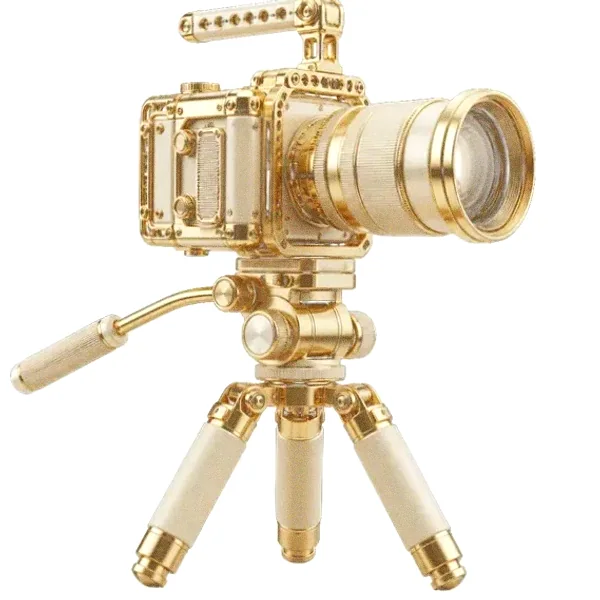 Camera on tripod — Bof